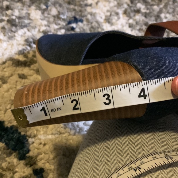 Denim and brown heels - Never worn - Picture 6 of 6